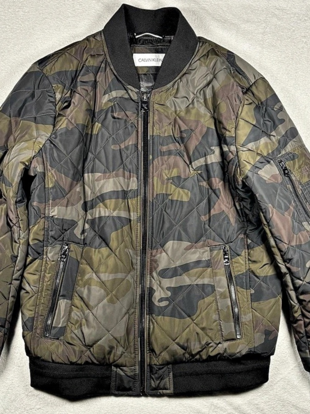 Calvin Klein Quilted Camouflage Bomber Jacket Green & Black Medium